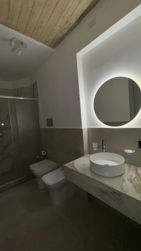 Deluxe Room image 4