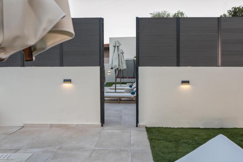 Elysian Villas - With 2 Private Pools - image 14