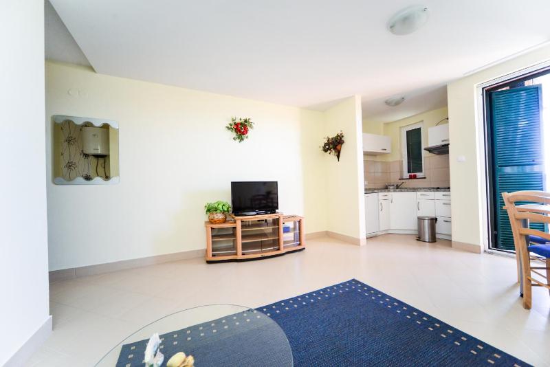 Apartments Ivan - image 5