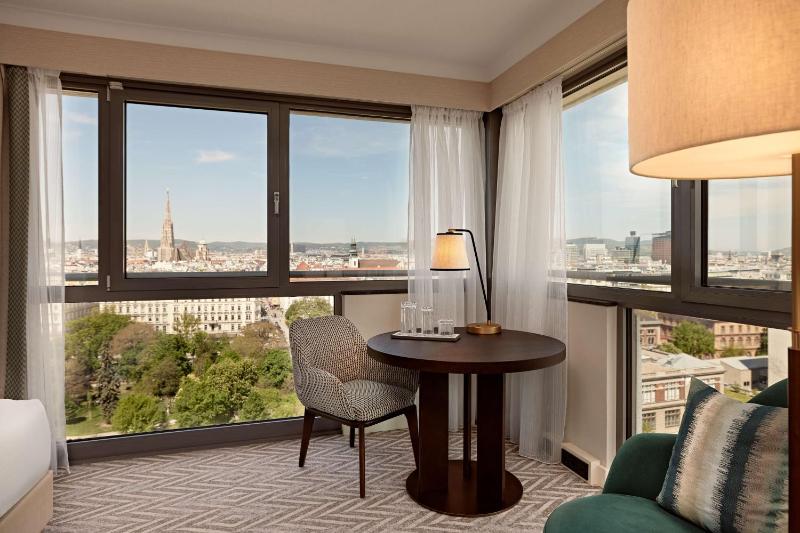 Hilton Vienna Park - image 4