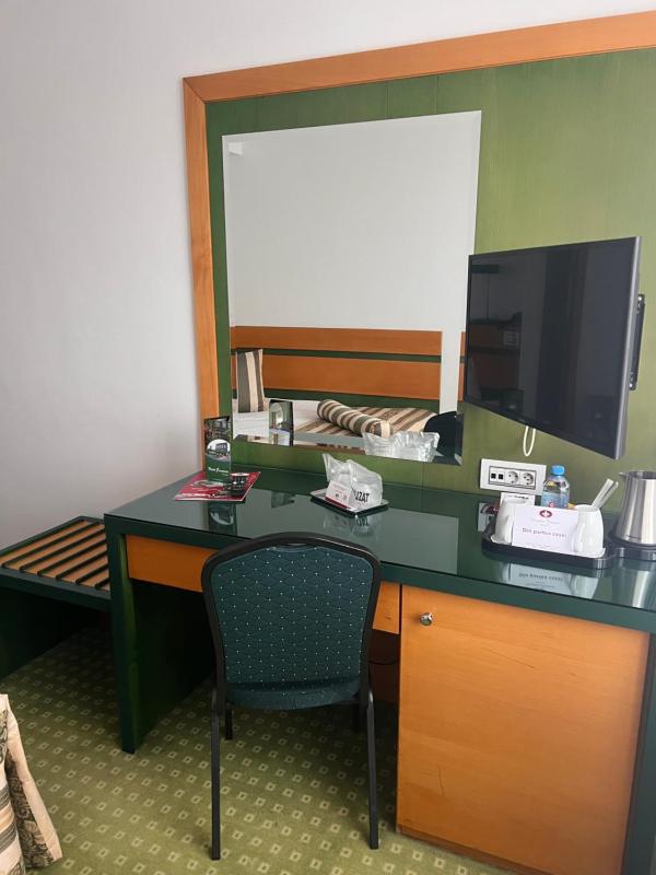 Small Double Room image 2