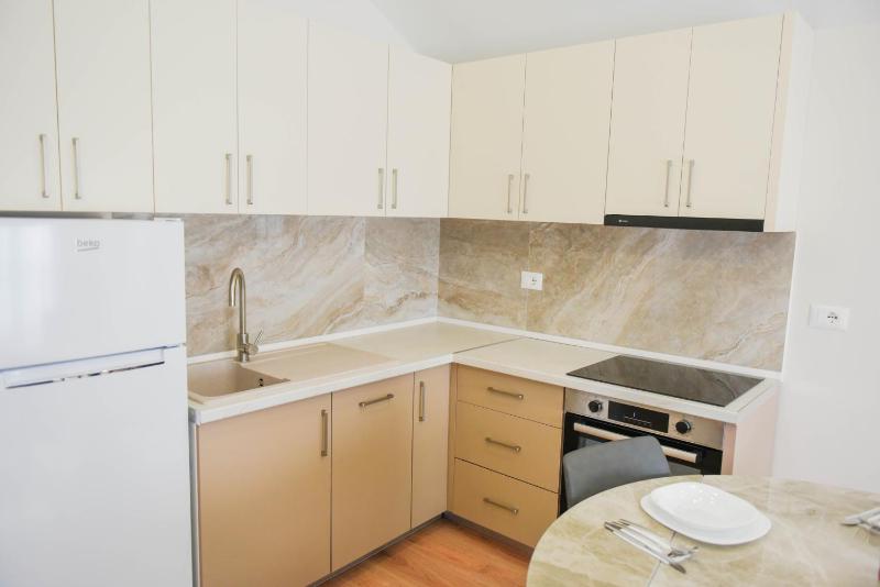 Vila Kazazi - Premium City Center Apartments - Exceptional Rated - image 4