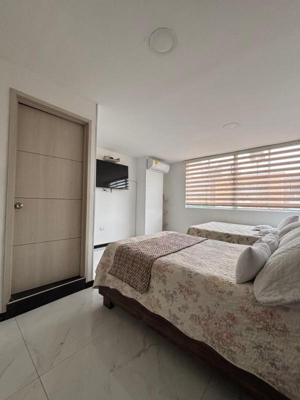 Hotel Los Maderos - image 12