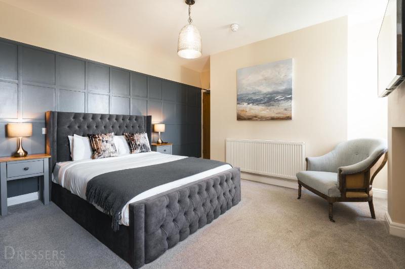 Deluxe Double Room image 3