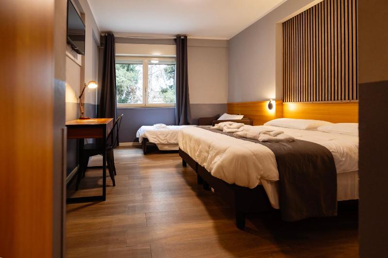 Triple Room image 3