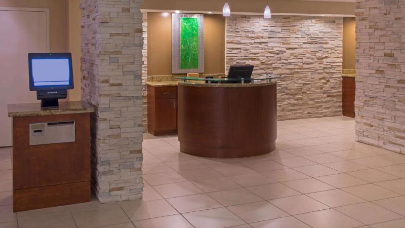 Sonesta Hotel Houston IAH Airport - image 32