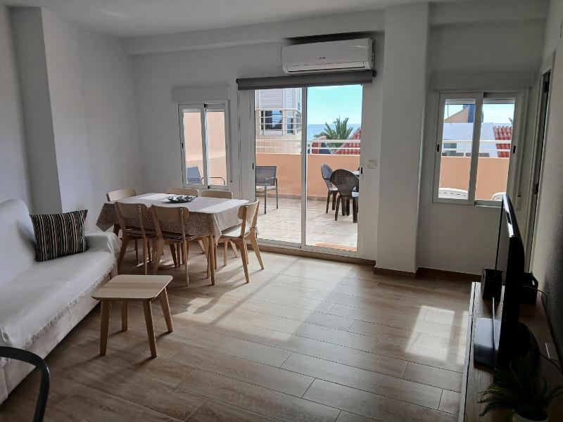 Penthouse Apartment with Solarium image 1