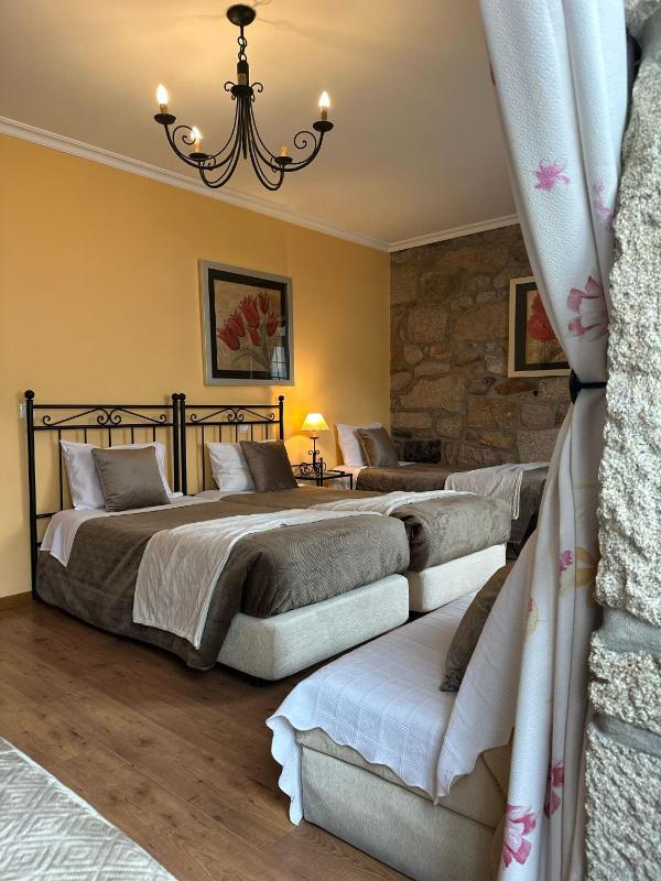 Triple Room image 2