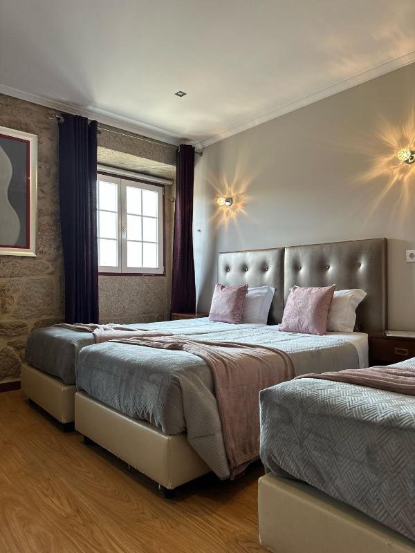 Quadruple Room image 3