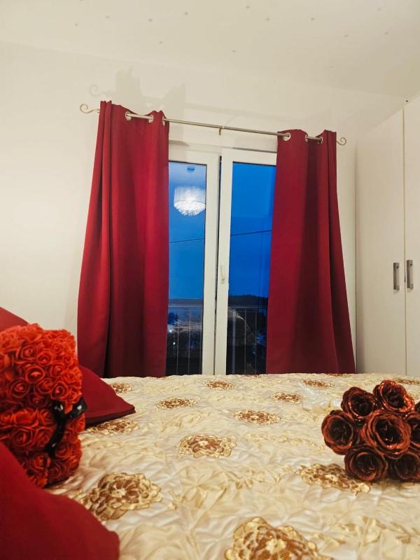 Elegance Suite Mary - image 7