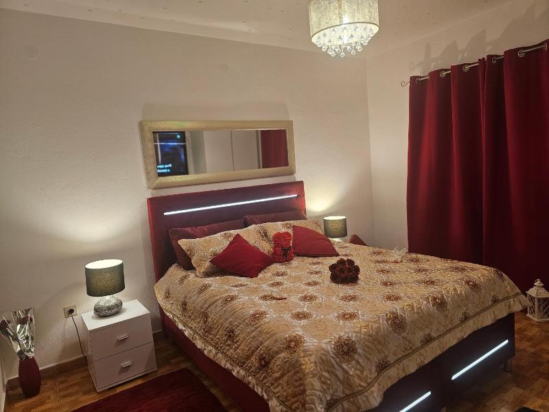Deluxe Apartment image 4