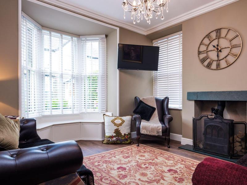 Skyfell House - image 7