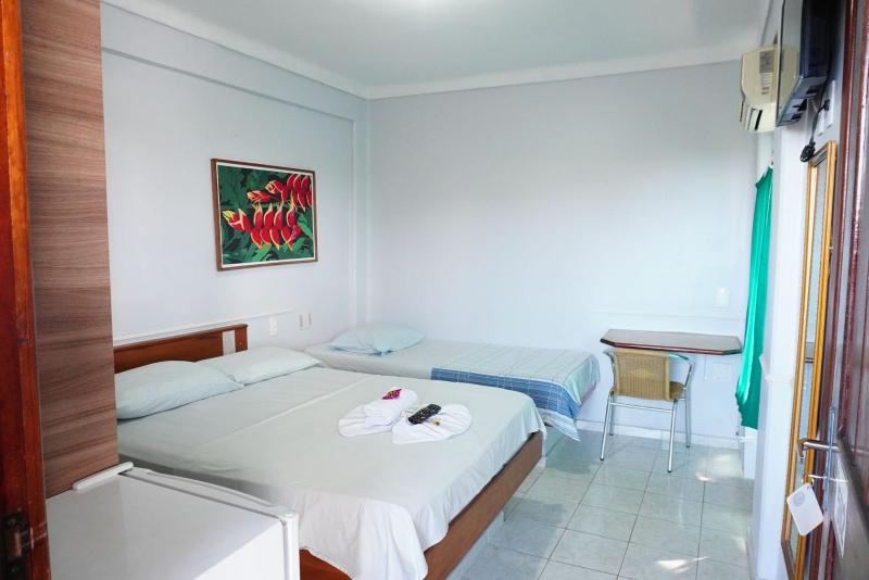 Hotel Dez De Julho - image 11