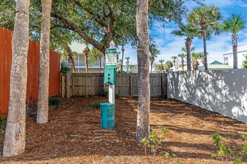 Beachside Inn - image 24