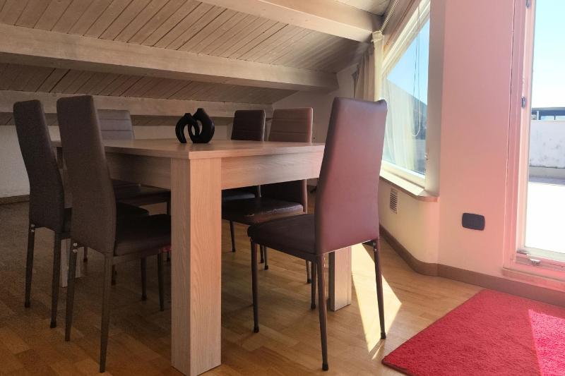 Rotolo Suite 601 - image 17