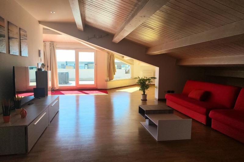 Rotolo Suite 601 - image 26