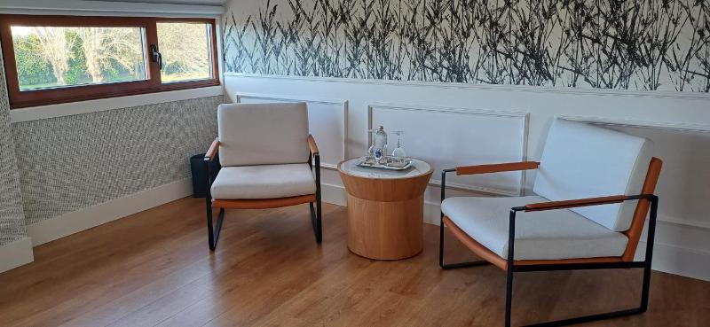 Standard Suite image 2