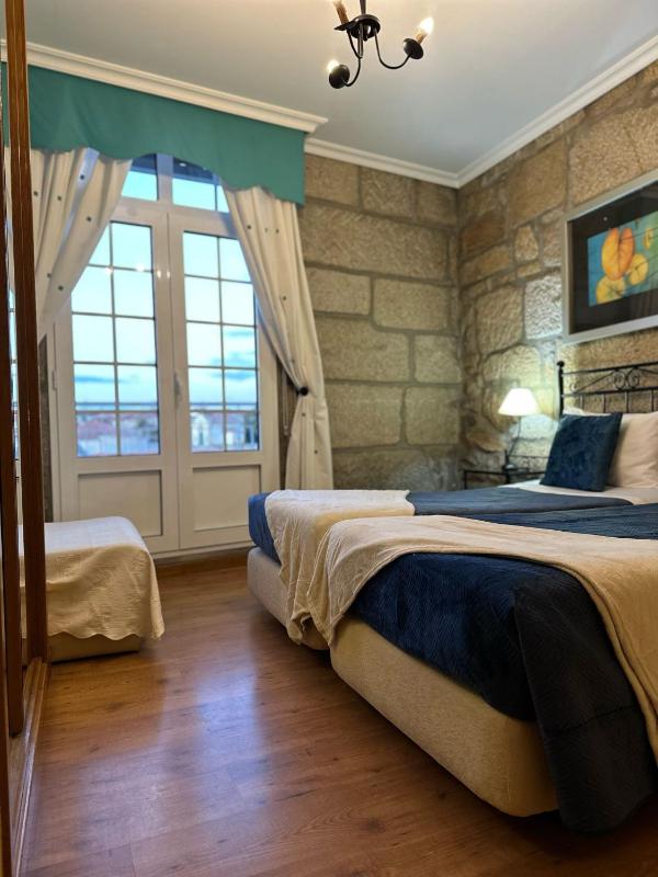 Double or Twin Room image 2