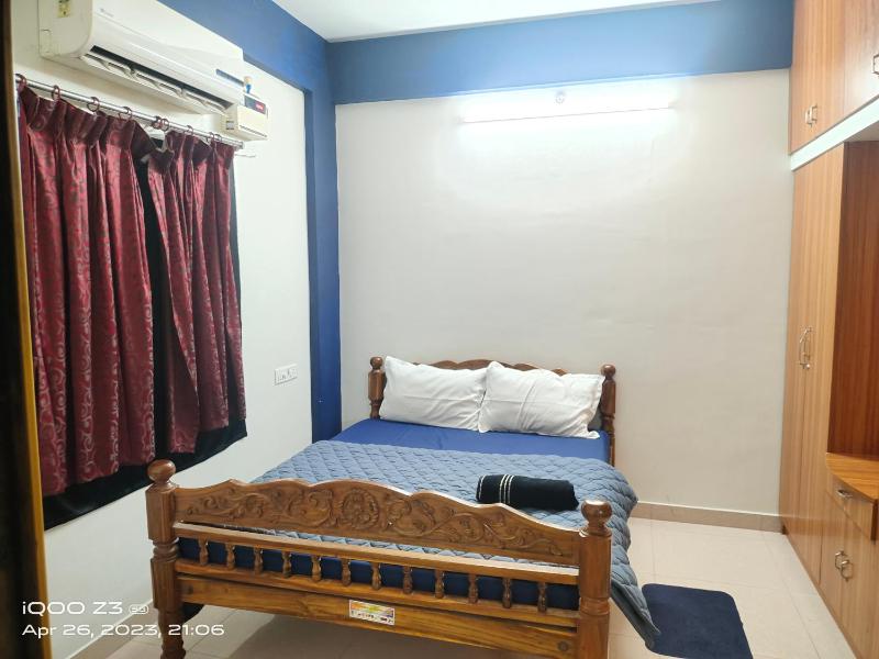 Pondy City Stay - image 10