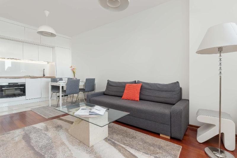 SEA TOWERS Nowoczesne Apartamenty w Gdyni z Pięknym Widokiem i Parkingiem by Noclegi Renters - image 26