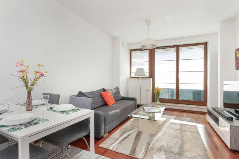 SEA TOWERS Nowoczesne Apartamenty w Gdyni z Pięknym Widokiem i Parkingiem by Noclegi Renters - image 14