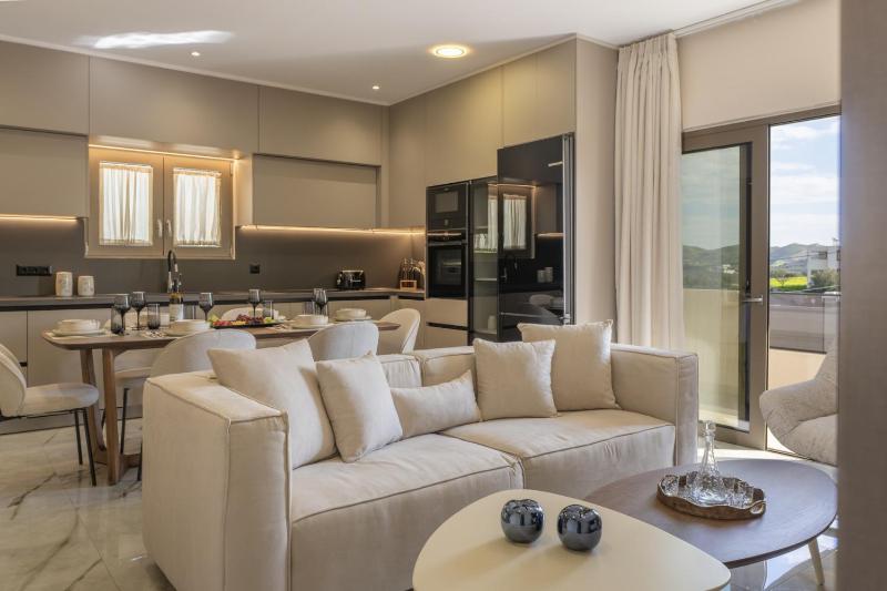 Elysian Villa 2 With Private Pool - image 7