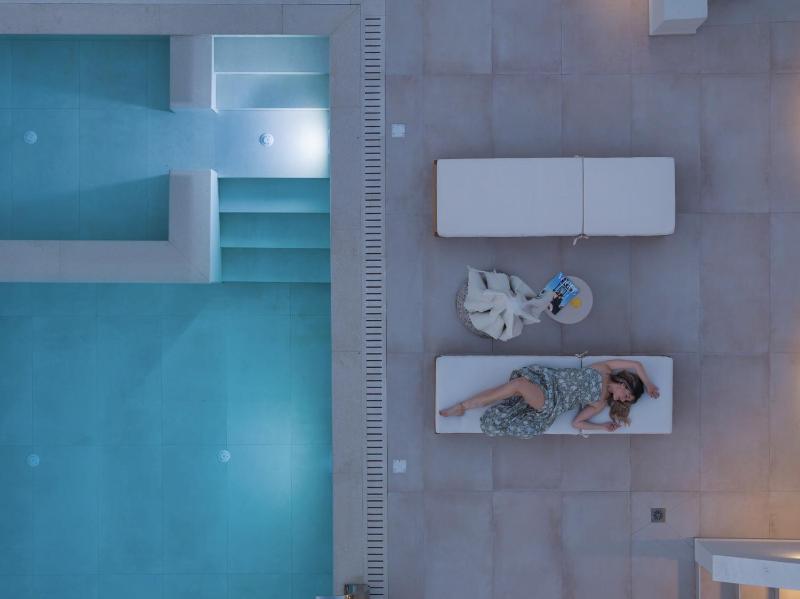 Elysian Villa 2 With Private Pool - image 10