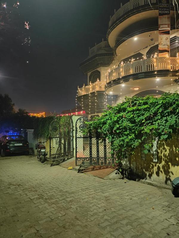 Naari home stay - image 19