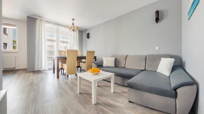 One-Bedroom Apartment image 1