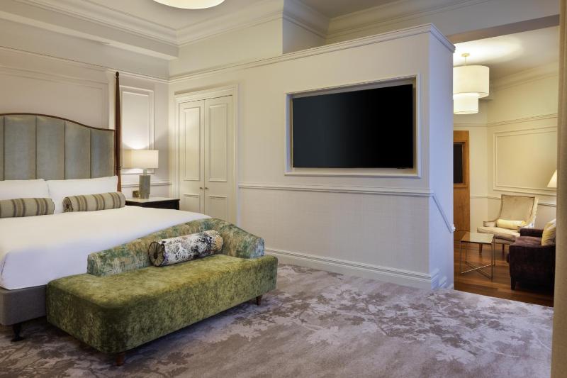 Junior Suite image 4