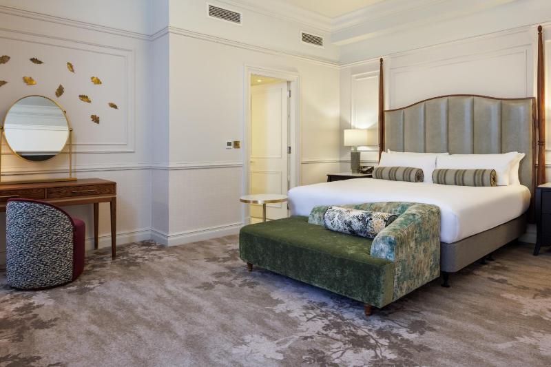 Junior Suite image 1