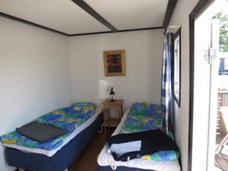 One-Bedroom Apartment image 1