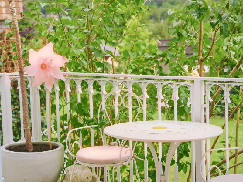 One-Bedroom Apartment with Balcony image 3