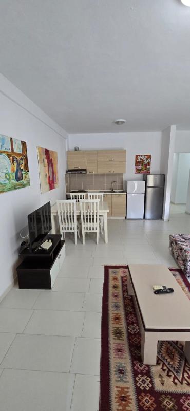 Two-Bedroom Apartment with Balcony and Sea View image 3
