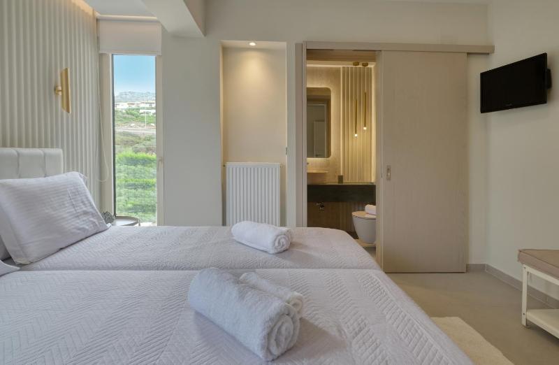 Hersonissos Beach Villa - Your Seafront Retreat by etouri - image 6