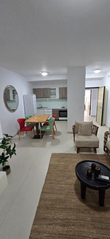 Two-Bedroom Apartment with Garden View image 4