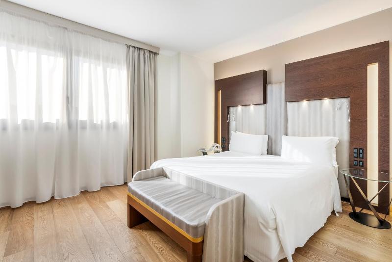 Superior Double Room image 1