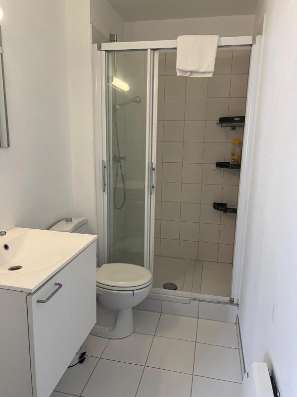 Studio Apartment image 1