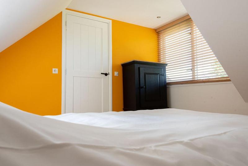 Deluxe Two-Bedroom Apartment with Garden View image 4