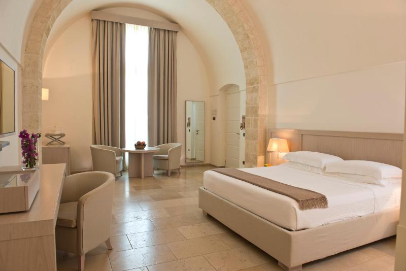 Exclusive Double Room image 1