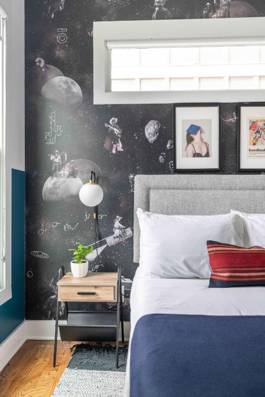 Stylish Retreat - image 6