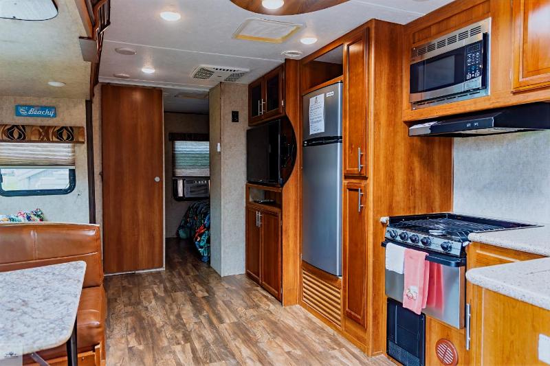Caravan image 1