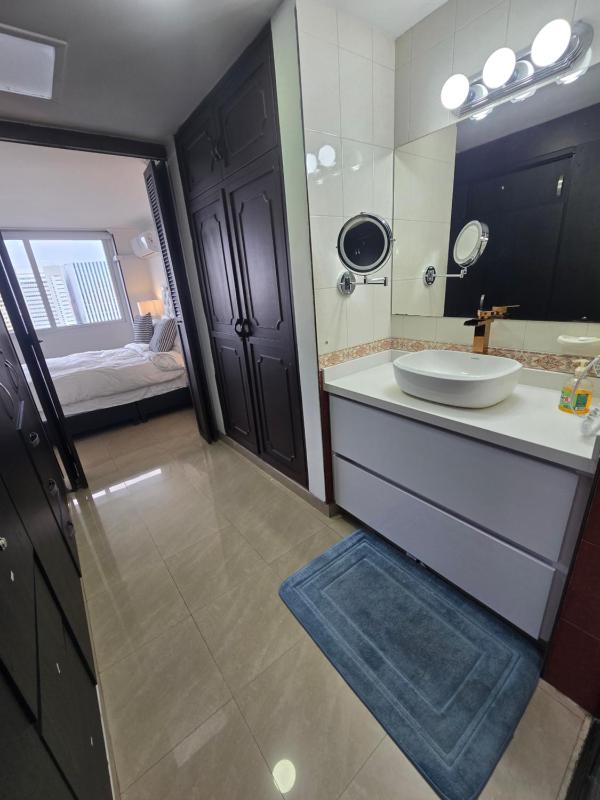 Penthouse - image 2