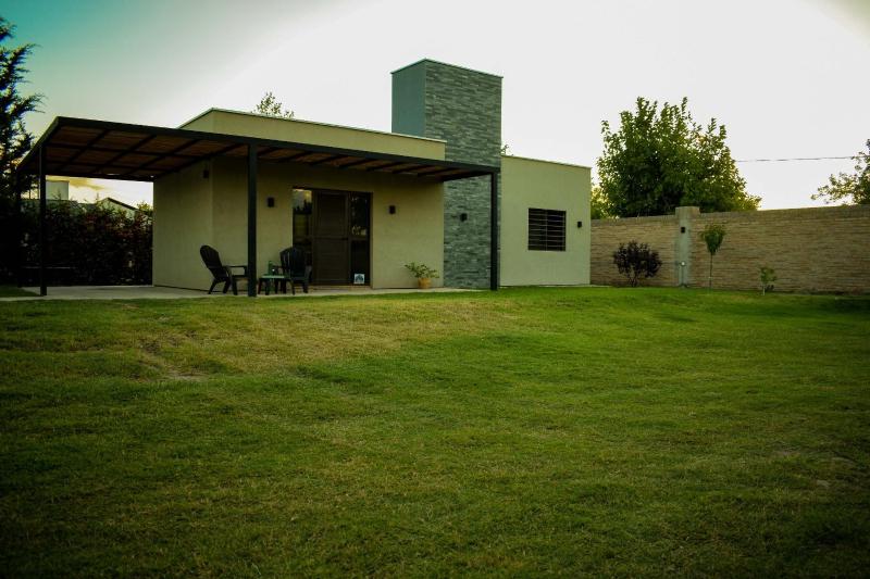 Complejo Zampa - Moderna casa con Pileta y Parque - image 22