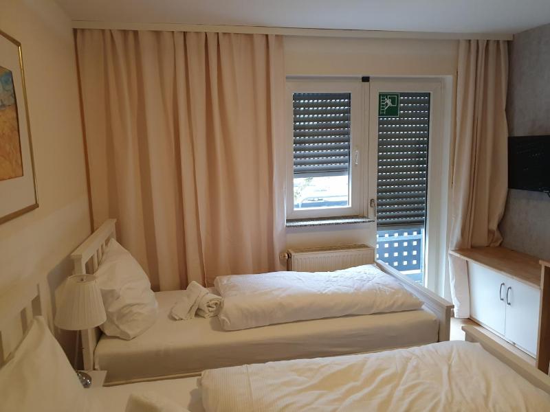 CityPark Hotel - image 10