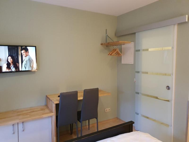 CityPark Hotel - image 13