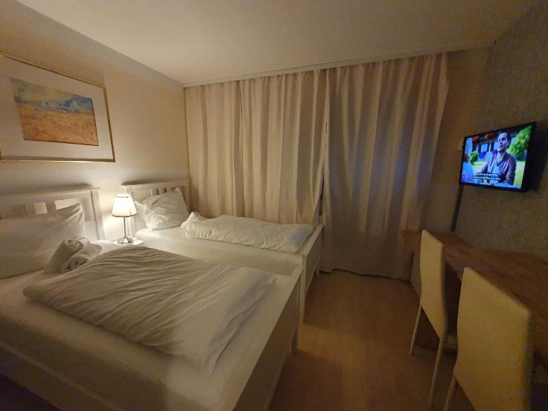 CityPark Hotel - image 4