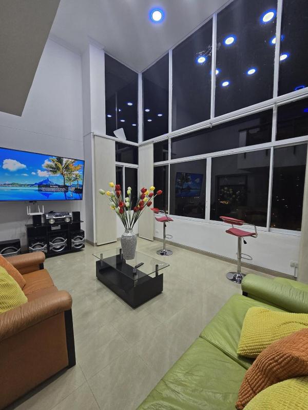 PENTHOUSE in CALI the CAPITAL of SKY - image 8
