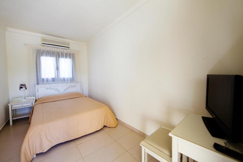 Three-Bedroom Apartment image 2