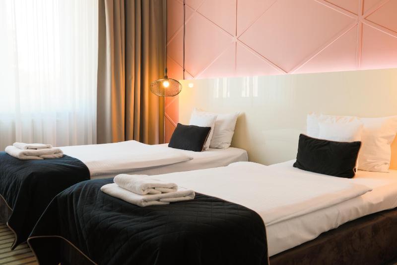 Standard Single Room image 3